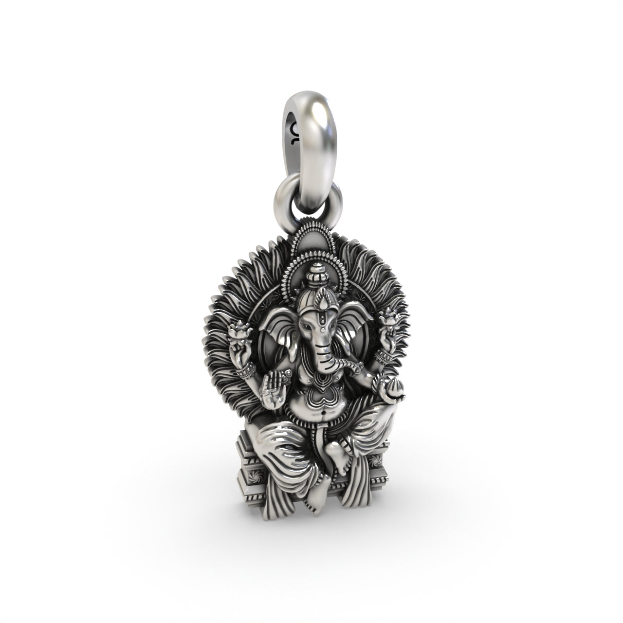 925 silver Ganeshji pendant for devotional wear,