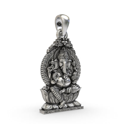 925 Silver Ganpati Pendant – Handmade Lord Ganesha Spiritual Locket