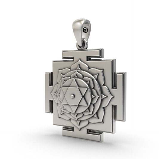 925 Silver Bhuvaneshwari Yantra Pendant – Sacred Jewelry for Prosperity, Protection & Cosmic Energy