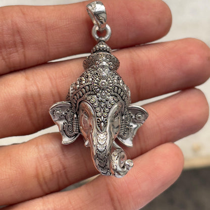 Sacred Ganpati Face 925 Silver Pendant